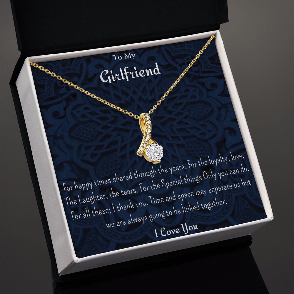 TO MY GIRLFRIEND NECKLACE