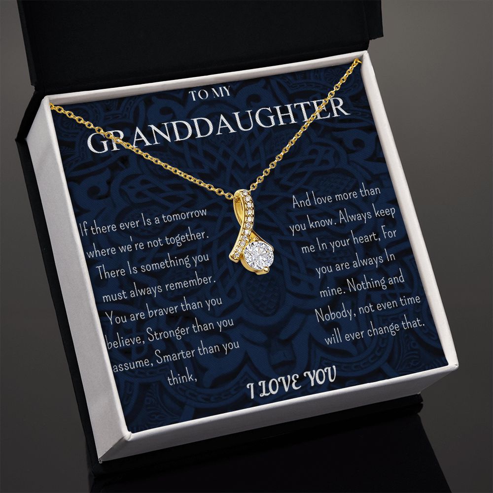 TO MY GRANDDAUGHTER NECKLACE