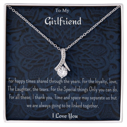 TO MY GIRLFRIEND NECKLACE